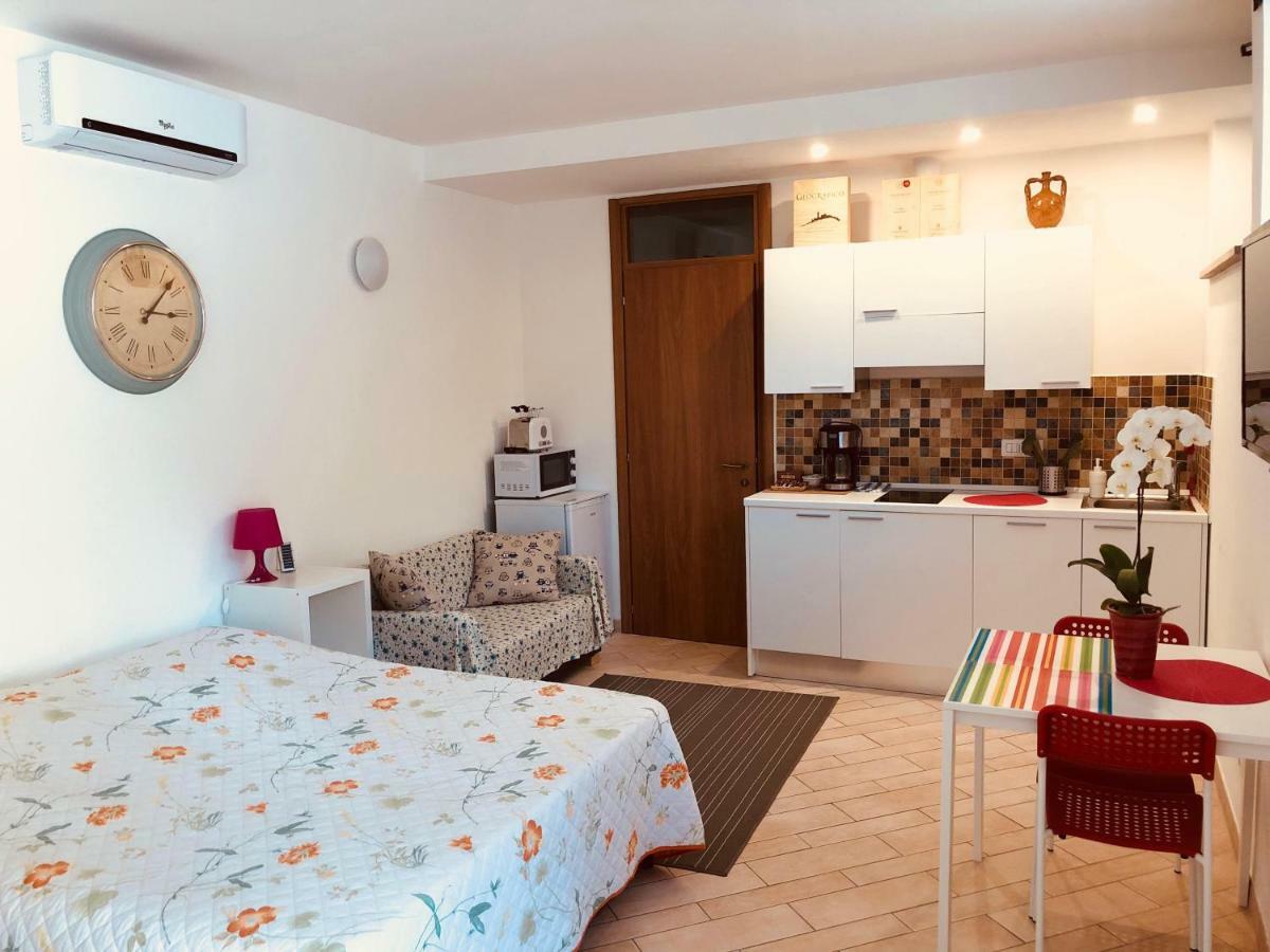 La Dolce Vita Studio With Free Private Parking Siena Exteriér fotografie