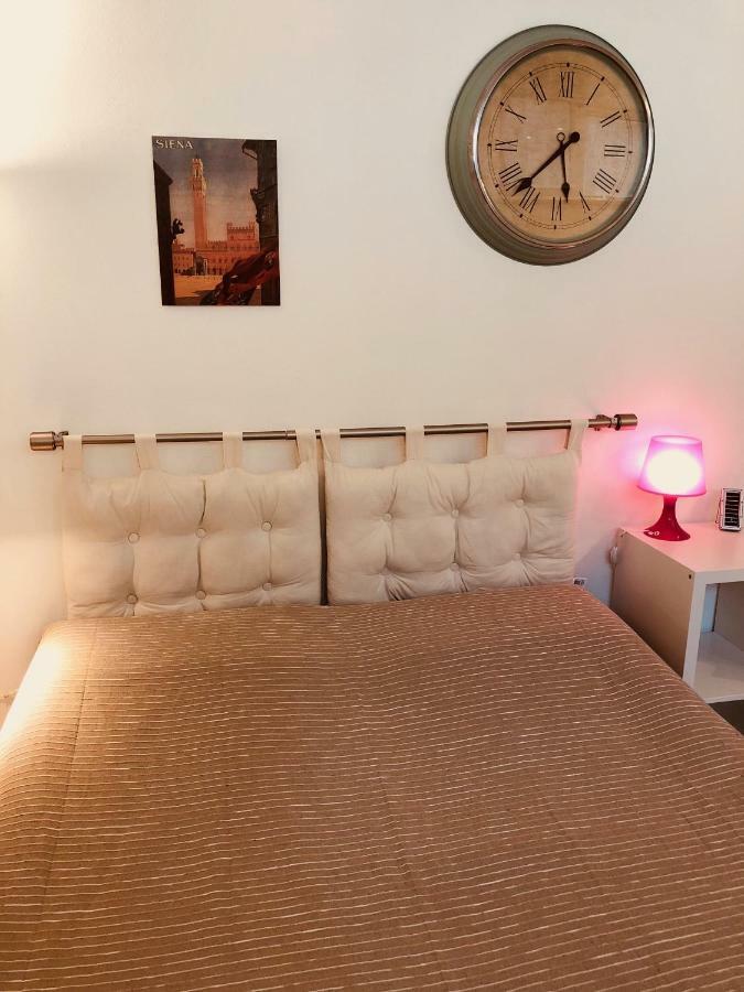 La Dolce Vita Studio With Free Private Parking Siena Exteriér fotografie